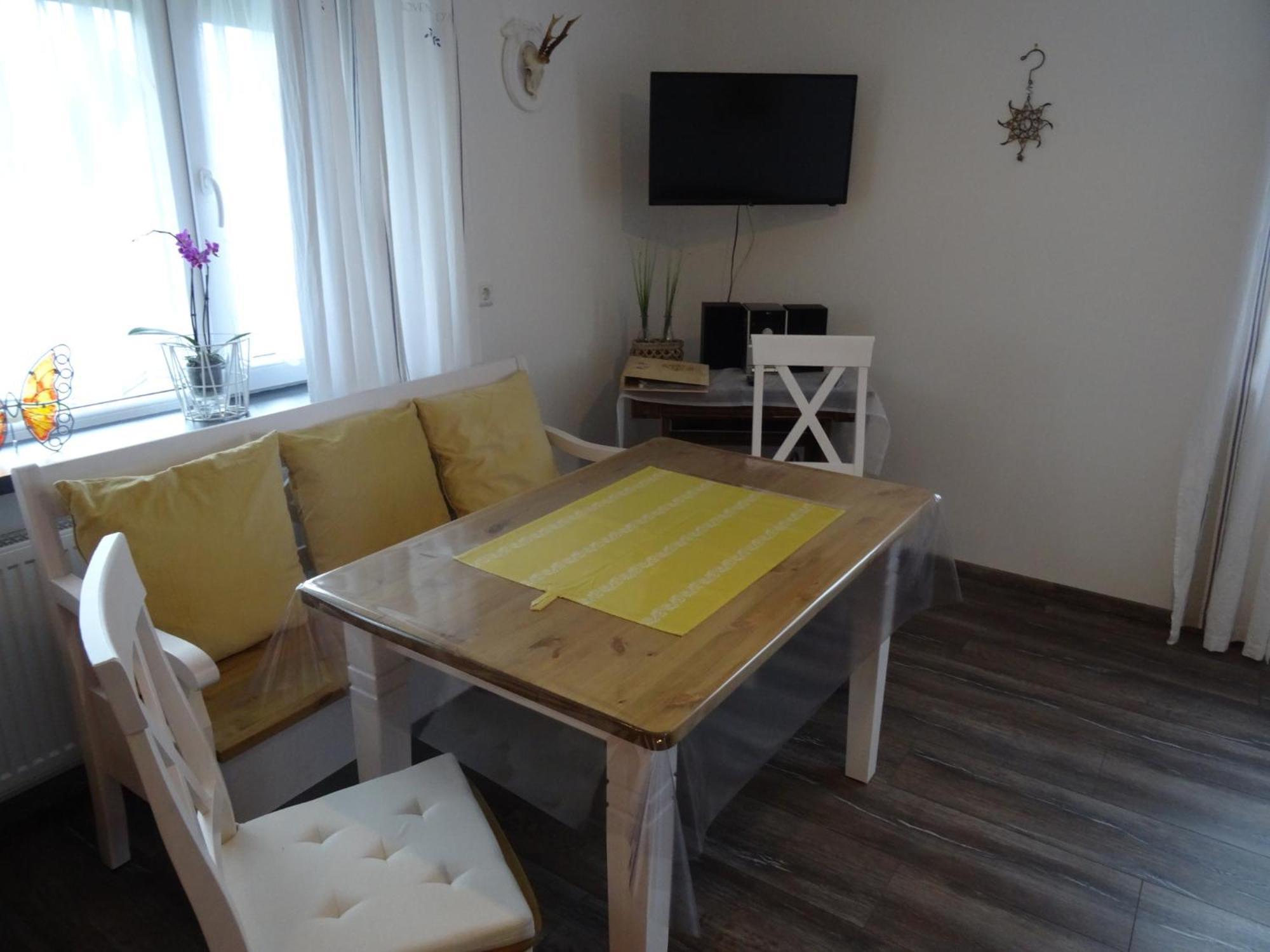 Gaestehaus Erika - Chiemgau Karte Инцел Екстериор снимка