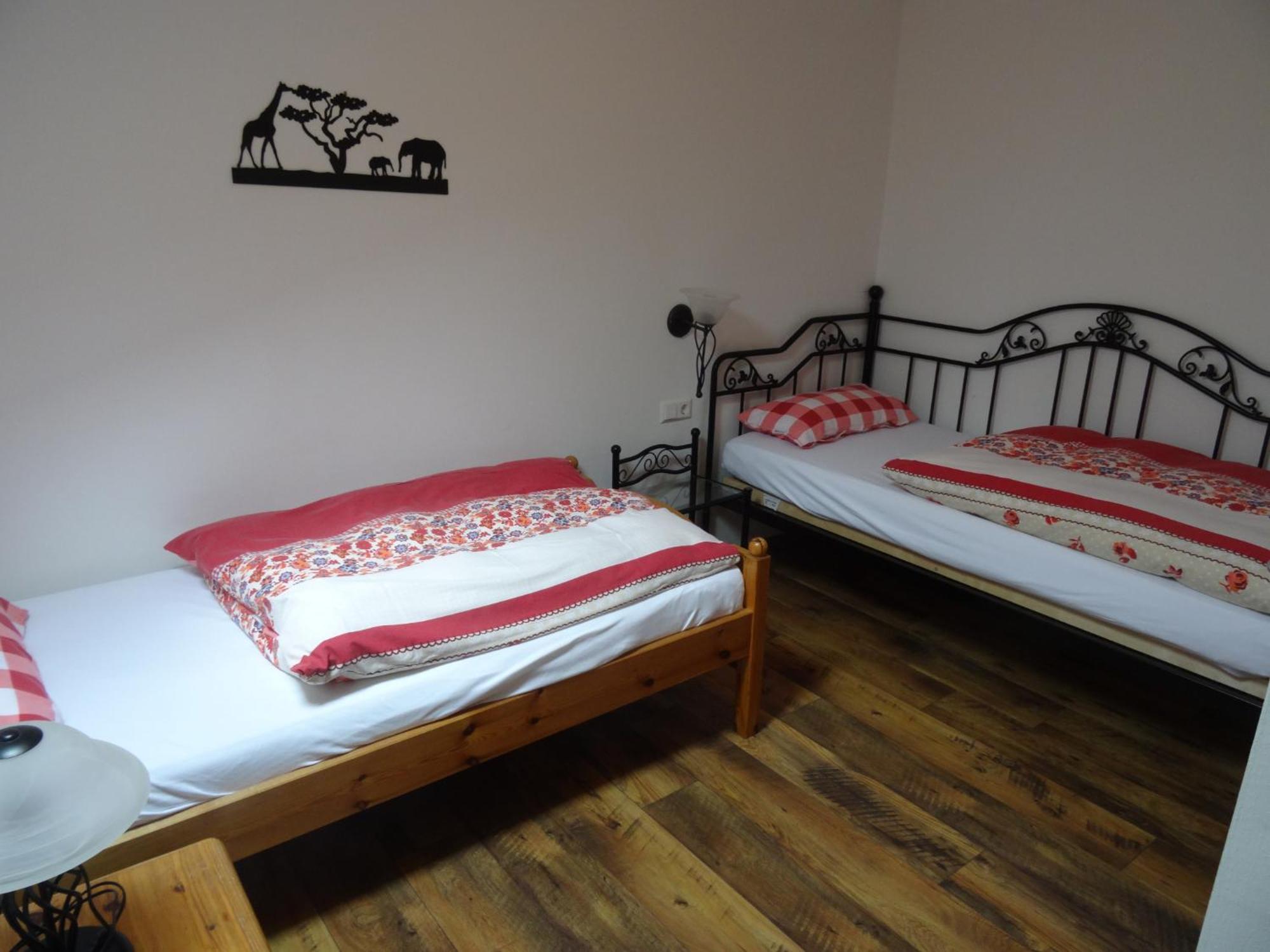 Gaestehaus Erika - Chiemgau Karte Инцел Екстериор снимка