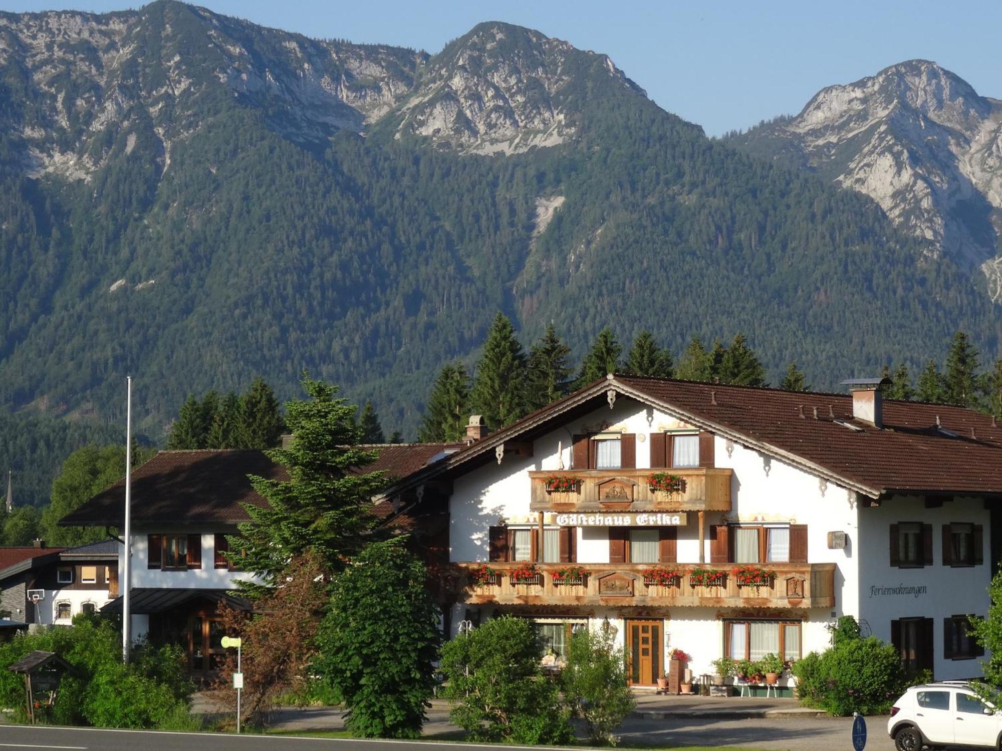 Gaestehaus Erika - Chiemgau Karte Инцел Екстериор снимка
