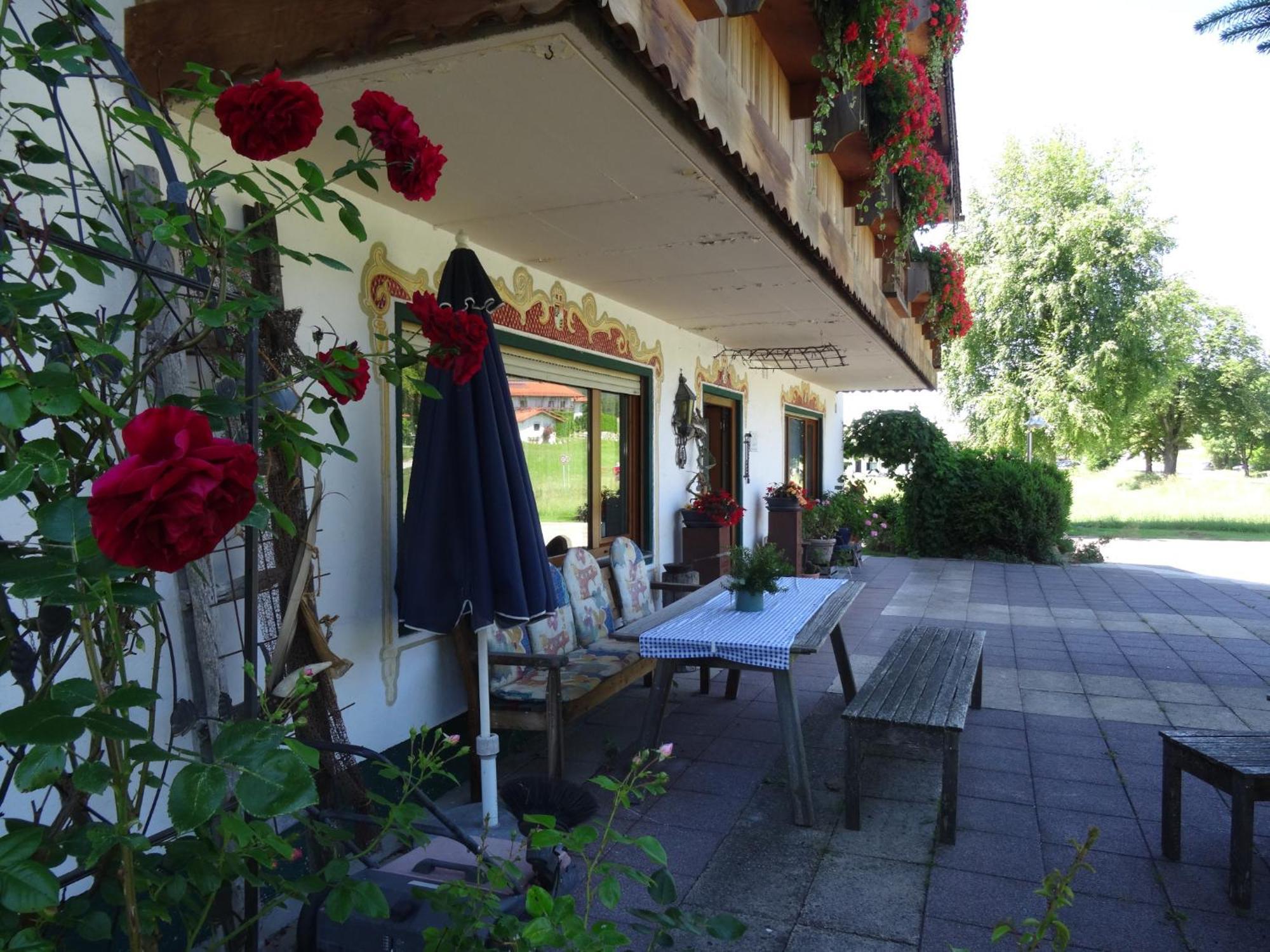 Gaestehaus Erika - Chiemgau Karte Инцел Екстериор снимка